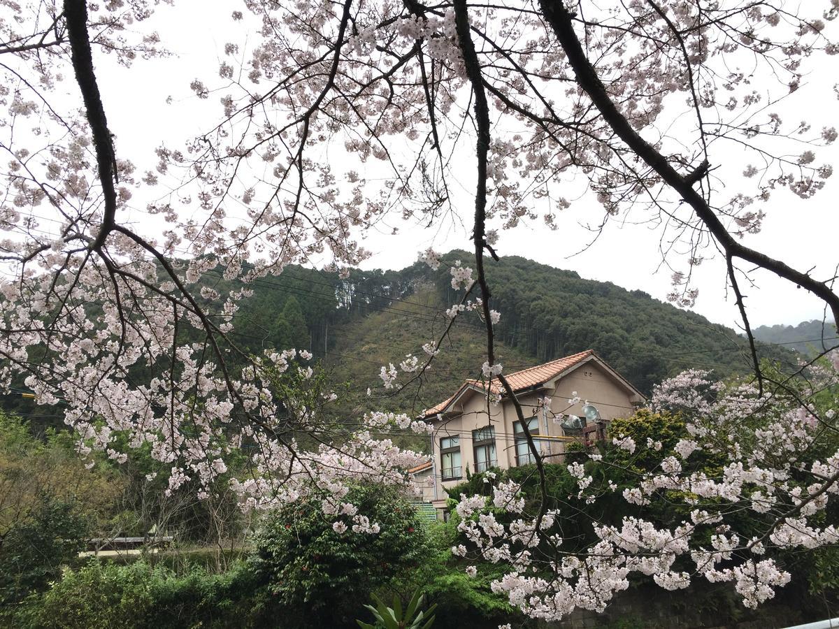Yamaguchi Koukasha Hotel Екстериор снимка
